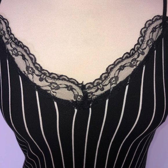 LUNA LACE CAMI - Picture 2 of 4